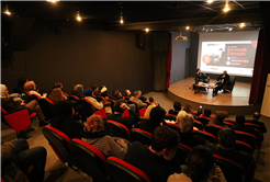 Film afişi değil her biri sanat eseri: “Hiçbir öğrencim O’nun gibi olamadı…”