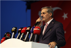 “O gece dünya, inananların vatan uğruna neler yapabileceğini izledi”