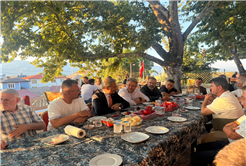 Başkan Alemdar, Geyve Bayat’ta hemşehrileriyle buluştu
