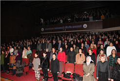 “İletişim kurmayı kendi içimizde öğrenmeliyiz”