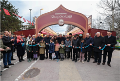 Sakarya’da bir Ramazan klasiği ve Büyükşehir’in geleneği Kitap Sokağı kapılarını açtı