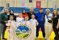  Büyükşehir sporcusu minderden şampiyon ayrıldı