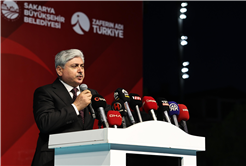 “O gece dünya, inananların vatan uğruna neler yapabileceğini izledi”