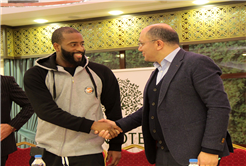 Tecrübeli Amerikalı Büyükşehir Baskette