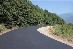 Akyazı’da İki Mahalle Yolu Yenileniyor