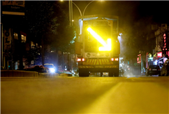  Büyükşehir’den Bosna Caddesi’ne estetik katan gece mesaisi