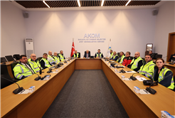 Büyükşehir sağanak için ‘Acil’ koduyla toplandı: 225 araç, 560 personel sahada