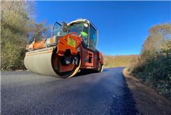 Büyükşehir Kaynarca’da asfalt çalışmalarına hız verdi