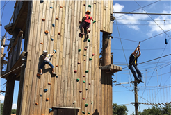 Minik Maceracılar Zirveye Çıktı