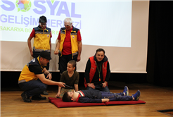 SGM öğrencilerine afet eğitimi