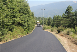 Akyazı’da İki Mahalle Yolu Yenileniyor