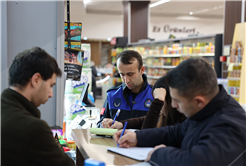 Büyükşehir’den 2026 öncesi fahiş fiyat artışına geçit yok: Sahaya inip marketleri tek tek incelediler