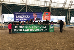 ‘Binicilik Sporu Okullarla Buluşuyor’