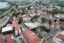Sapanca Meydanı ve spor salonu projeleri hızla ilerliyor