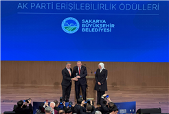 Sakarya’nın toplu taşımada engelleri kaldıran uygulamasına Cumhurbaşkanı Erdoğan’dan ödül