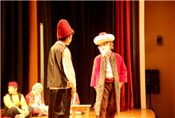 SGM’de orta oyunu ve Nasreddin Hoca gösterileri izleyicileri büyüledi