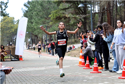 Sapanca’da Bahar Koşusu heyecanı: 700 sporcu Huzur Koridoru’nda buluştu