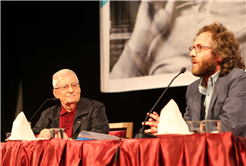 Şiir Seneler Sonra da Olsa Muhatabını Bulur