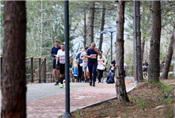 Sapanca’da Bahar Koşusu heyecanı: 700 sporcu Huzur Koridoru’nda buluştu