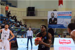 Büyükşehir Europe Cup’a mağlubiyetle başladı