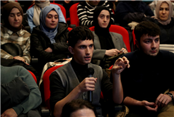 Enis Doko ‘Yapay Zekâ âşık olabilir mi?’ sorusuna OSM’de cevap verdi: “Âşık olamaz ama…”