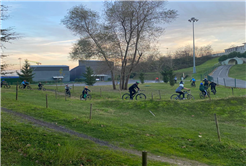 Vadinin zorlu yamaçlarında geleceğin şampiyon pedalları yetişiyor
