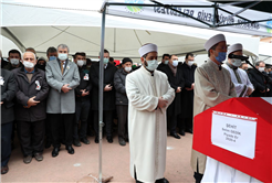 Sakarya şehidini son yolculuğuna uğurladı