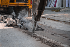 Atatürk Caddesi’nde dönüşüm altyapı ile başladı