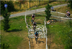 Sakarya'da nefes kesen şampiyona; Genç pedallar zirve için yarıştı