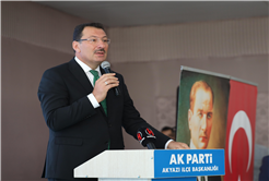 “İnsanımıza yakışır bir Akyazı’yı birlikte inşa ediyoruz”