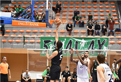 İstanbul’da galibiyet Büyükşehir Basket’in
