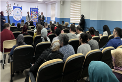 Engelsiz Hobi Atölyelerinde karne sevinci