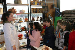 SGM öğrencileri yerli üretim satış merkezlerine hayran kaldı