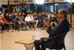 Gençler için Kapalı Spor Salonu, Bilim Merkezi, Kütüphane…