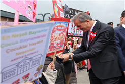 Alemdar miniklerin 23 Nisan coşkusuna ortak oldu: “Tüm çocuklarımızın bayramı kutlu olsun”