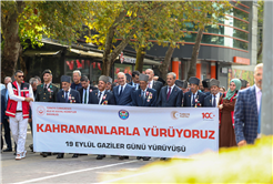 “Gaziler vatanı için canlarını ortaya koyan kahramanlarımızdır”