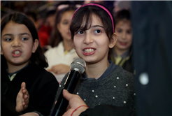 Tır geziyor, minikler sinemayla buluşuyor: Beyaz perde bu kez Paris İlkokulu’na taşındı