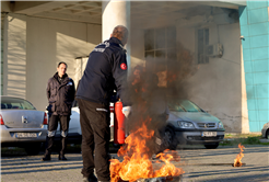 Terminal çalışanlarına yangına müdahale eğitimi