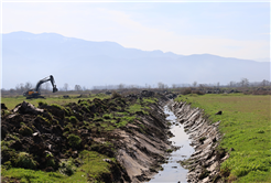 Büyükşehir 2025’te çiftçinin toprağına umut ekti