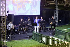 Büyükşehir’in yaz konserleri Millet Bahçesi’nde festival havasına dönüştü: Elif Kayacan’dan unutulmaz performans