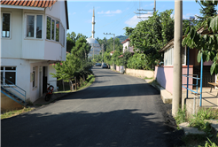 Akyazı Şerefiye’de yollar daha güzel