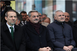 Sakarya'da çocukların 'ufkuna' ışık olacak edebiyat fuarı başladı: İlk günden binlerce misafir akın etti...