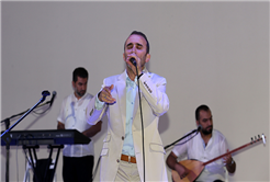 Ömer Karaoğlu Konserine Yoğun İlgi 