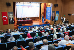 “Şehrimizi yarınlara en güzel şekilde ulaştırmak için gayretle çalışıyoruz”