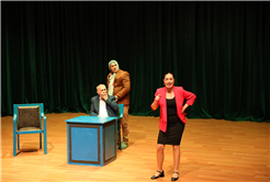 “Aşk Eski Bir Yalan” Sakarya’da seyirciden tam not aldı