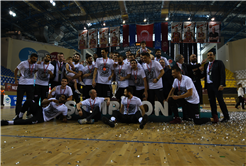 Şampiyon Sakarya Büyükşehir Belediyesi