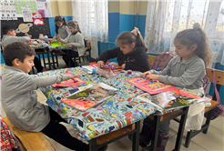 Bilimin renkli dünyasına adım attılar