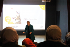 “Sevgiyle rehberlik ettiğimiz her adım çocukların geleceğinde derin izler bırakır”