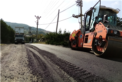 Büyükşehir asfalt ekipleri Sapanca’da