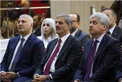 “Şehrin spor altyapısını güçlendirecek adımları kararlılıkla atıyoruz”
